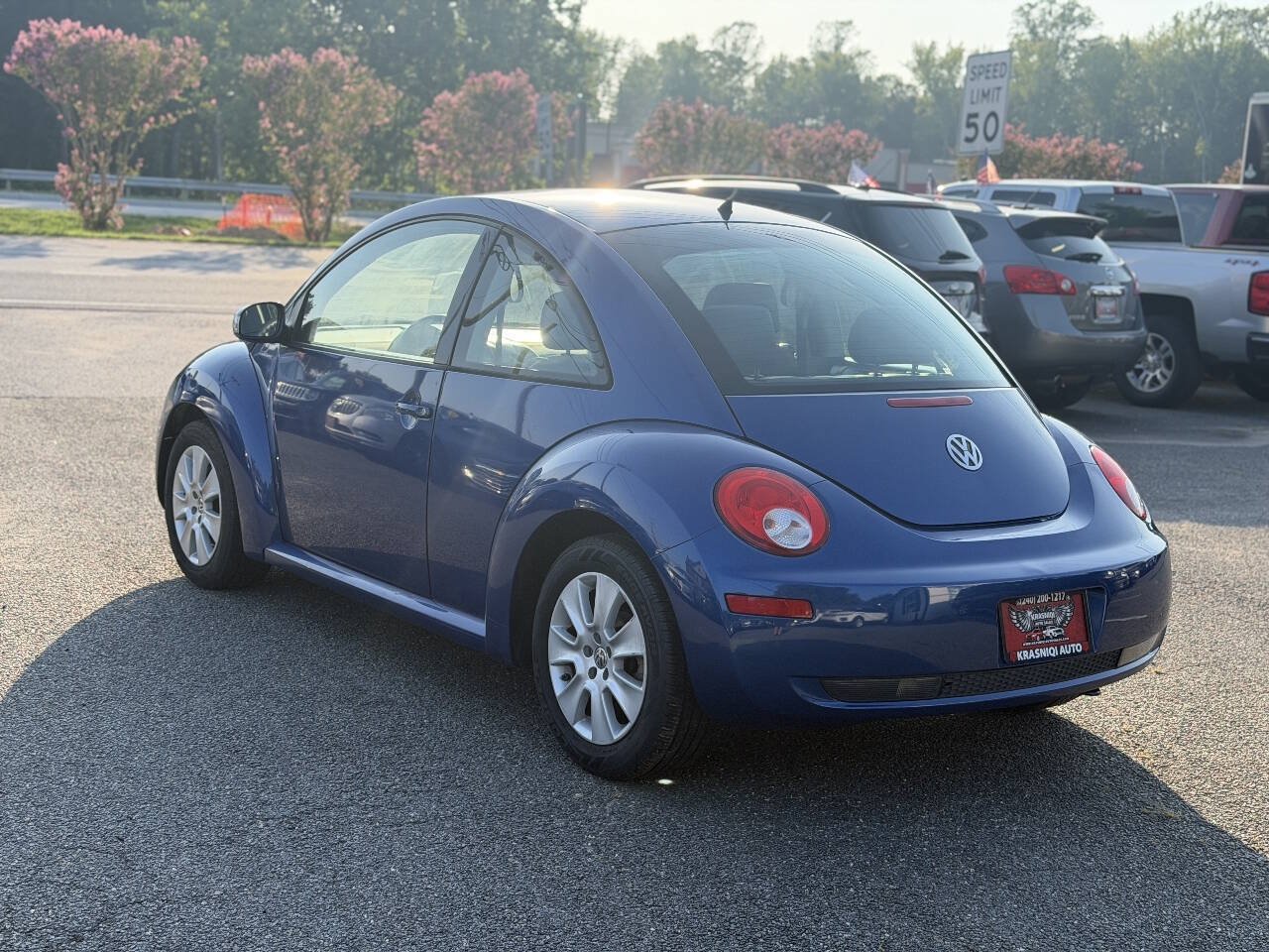 Used 2008 Volkswagen Beetle S FWD image 6