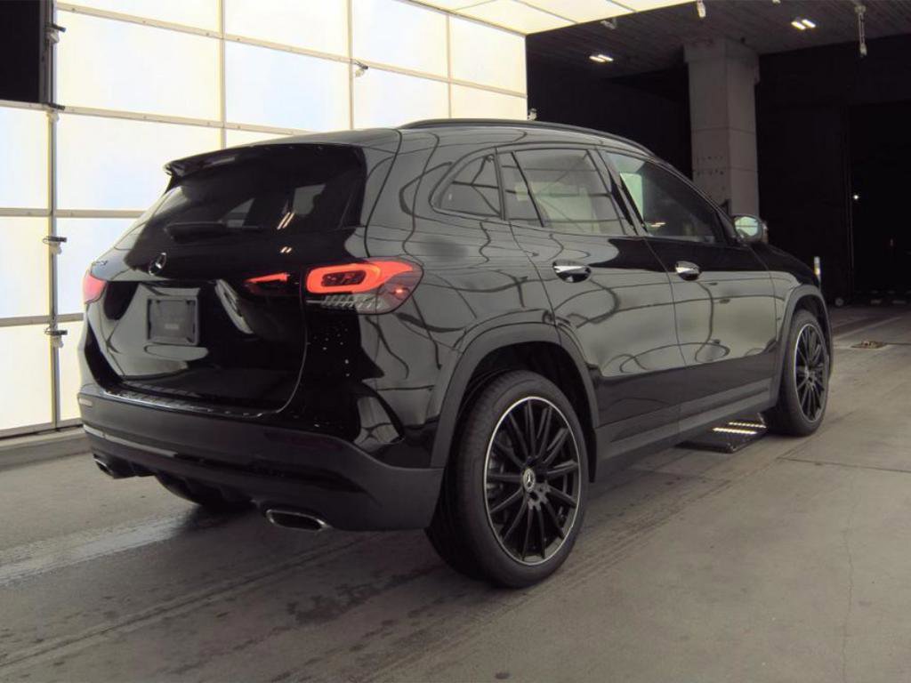 Used 2023 Mercedes-Benz GLA 250 image 2