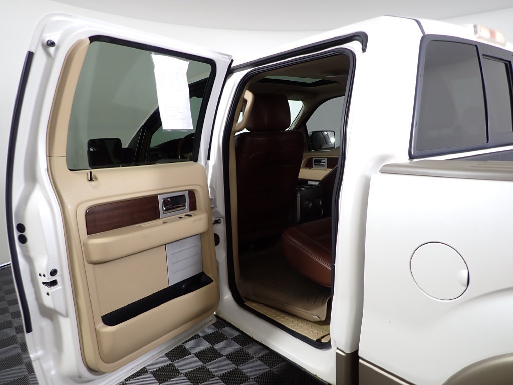 Used 2014 Ford F150 King Ranch w/ King Ranch Luxury Package AWD/4WD image 32