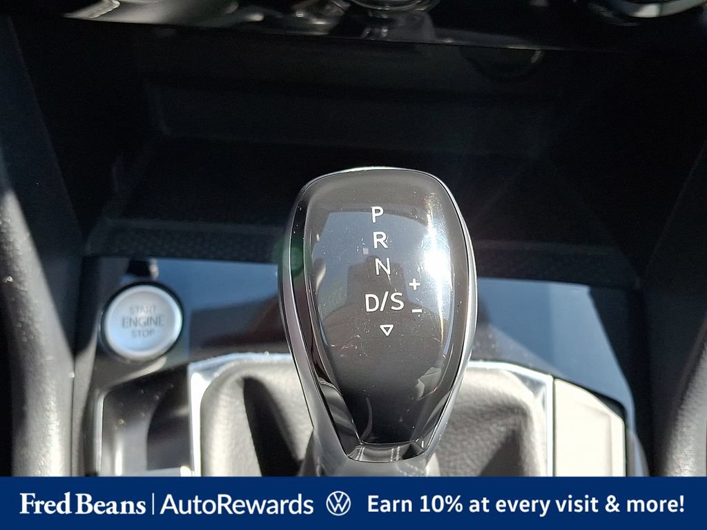 Certified 2023 Volkswagen Taos SEL AWD/4WD image 20