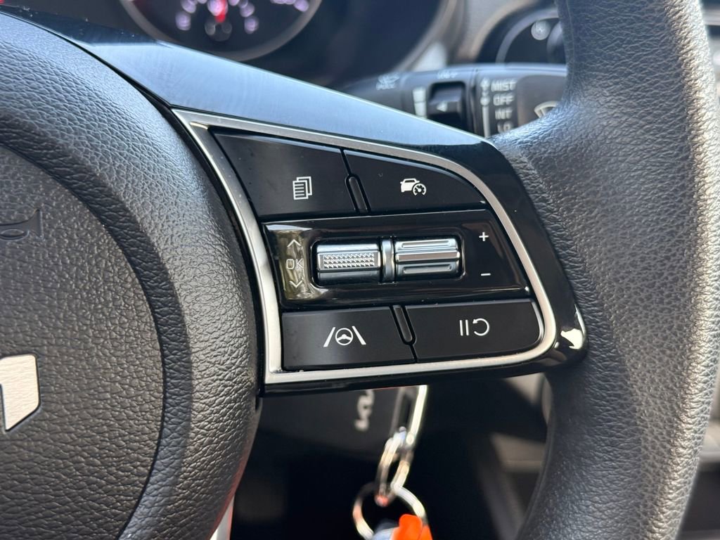 Used 2023 Kia Forte LXS w/ LXS Technology Package image 29