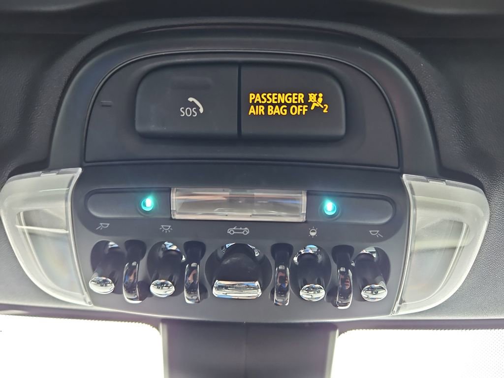 Used 2024 MINI Cooper Convertible image 26