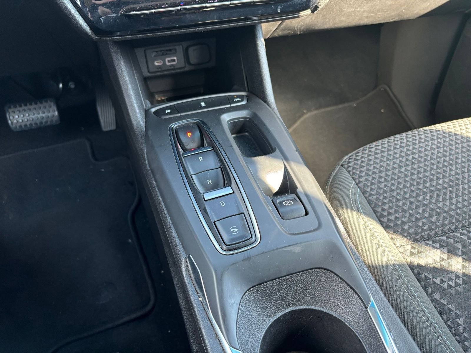 Used 2023 Chevrolet Bolt LT w/ Driver Confidence Package image 43