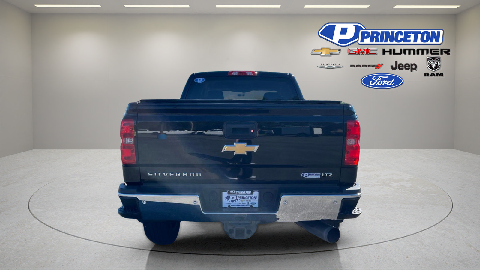 Used 2018 Chevrolet Silverado 2500 LTZ w/ Duramax Plus Package AWD/4WD image 6