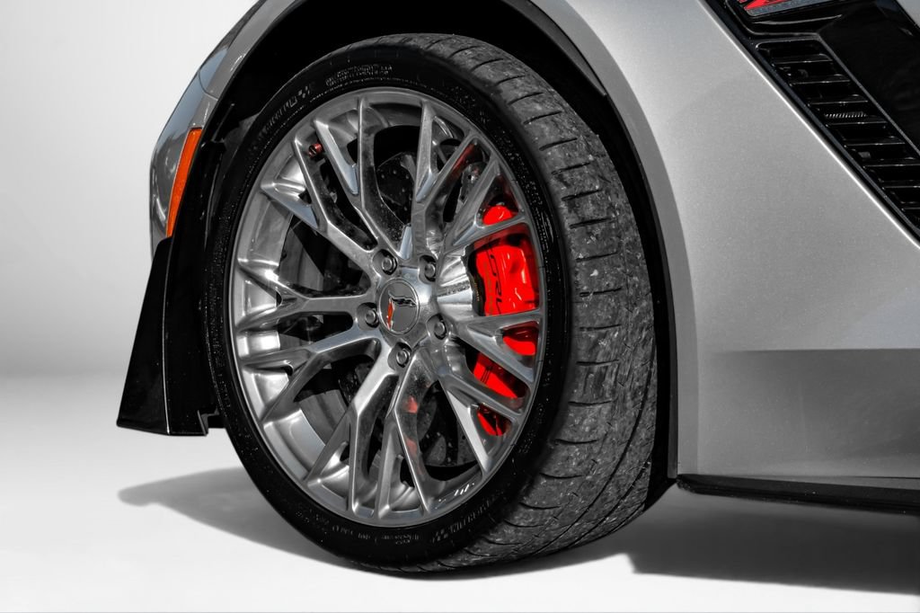 Used 2018 Chevrolet Corvette Z06 RWD image 52