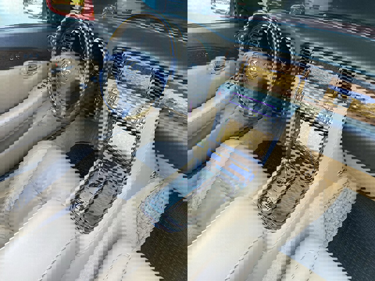 Used 2007 Lexus SC 430 Convertible image 2