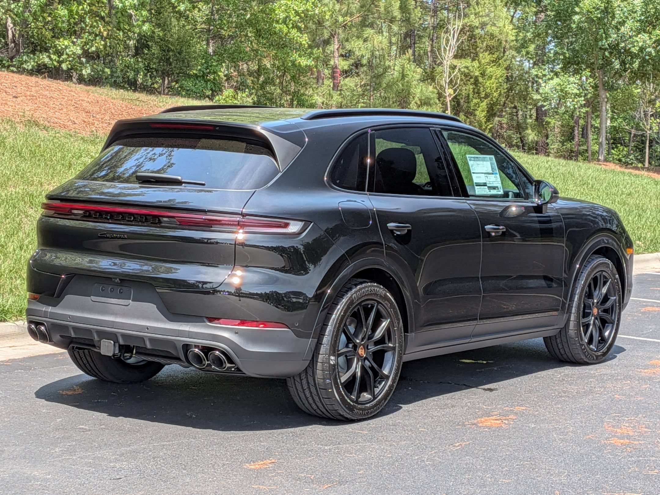 New 2026 Porsche Cayenne AWD/4WD image 32