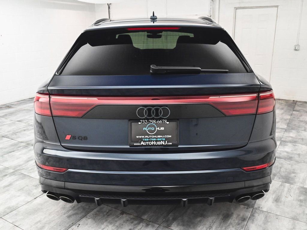 Used 2024 Audi SQ8 Premium Plus image 5