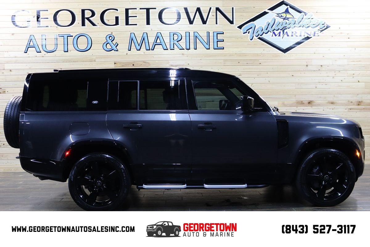Used 2023 Land Rover Defender 130 X-Dynamic SE image 1