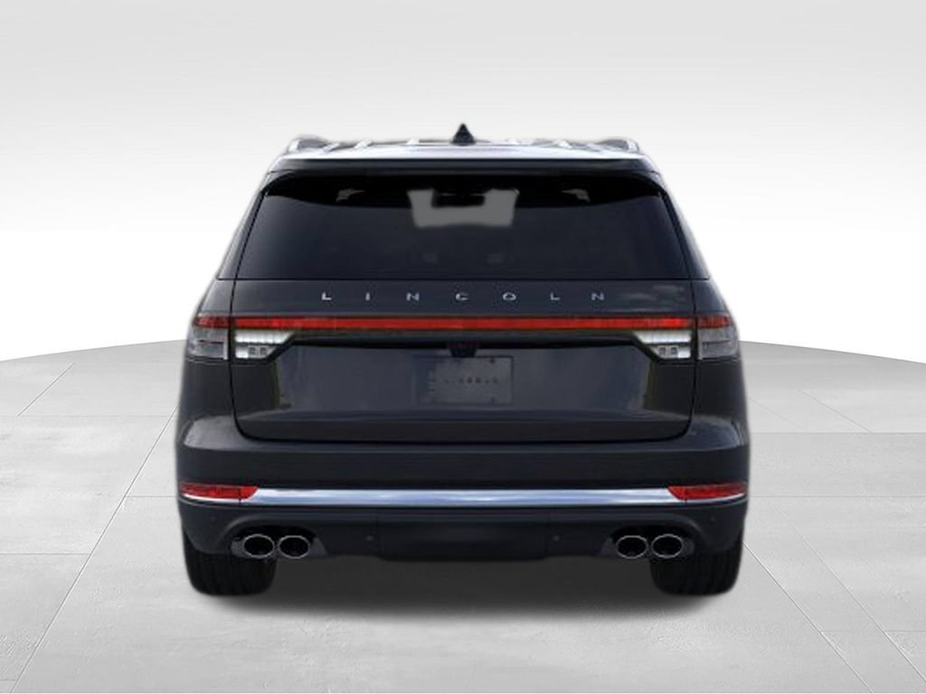New 2026 Lincoln Aviator AWD image 5