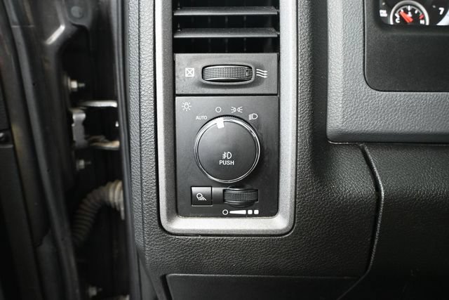 Used 2019 RAM 1500 ST w/ SXT Plus Group AWD/4WD image 24