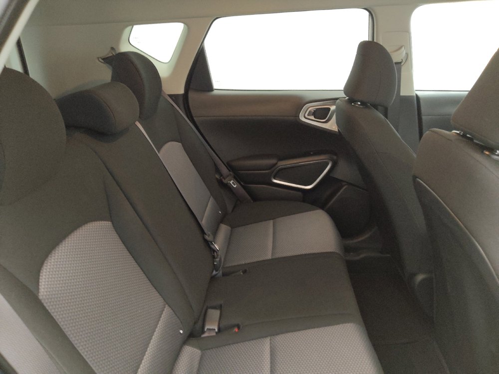 Used 2024 Kia Soul LX w/ Option Group 015 image 19