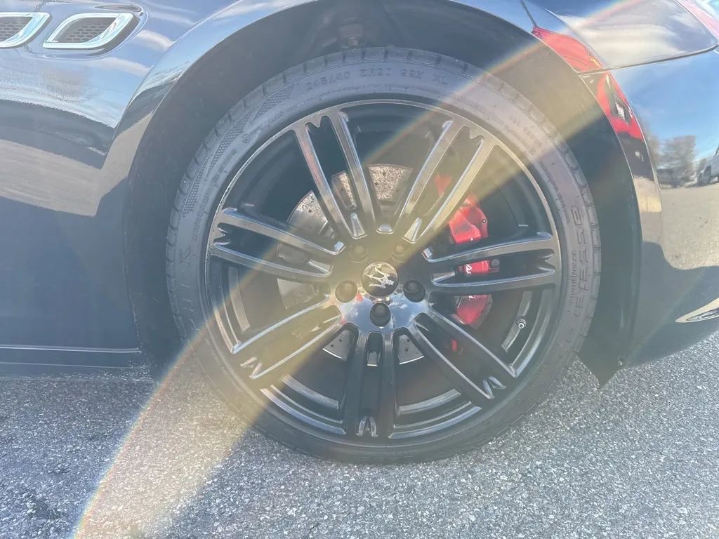 Used 2019 Maserati Quattroporte S image 23