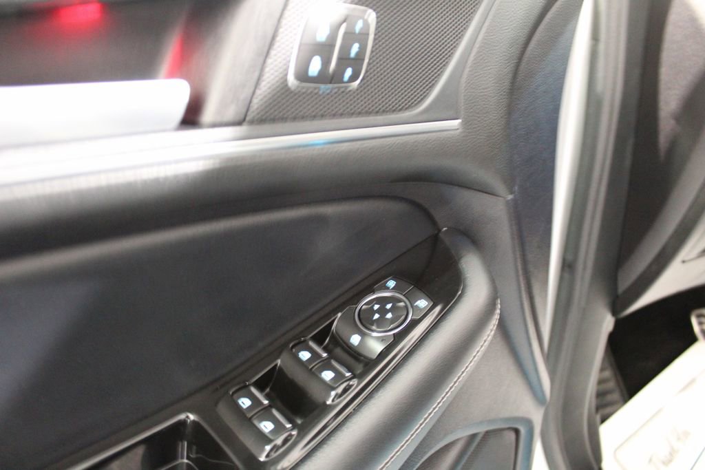 Used 2018 Ford Edge Sport w/ Equipment Group 401A AWD/4WD image 9