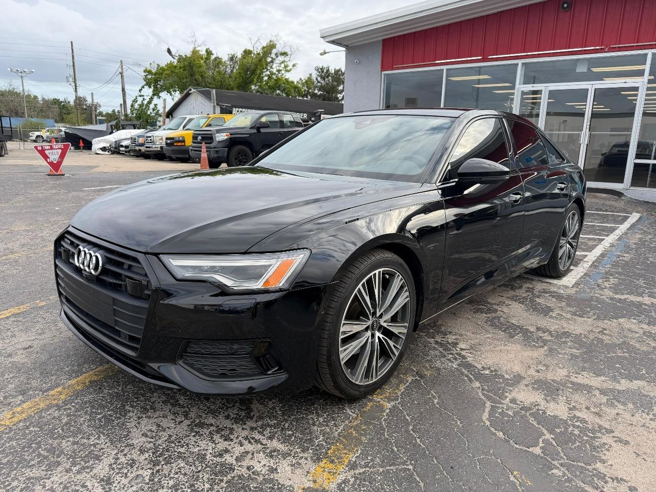 Used 2021 Audi A6 Premium Plus w/ Premium Plus Package image 3
