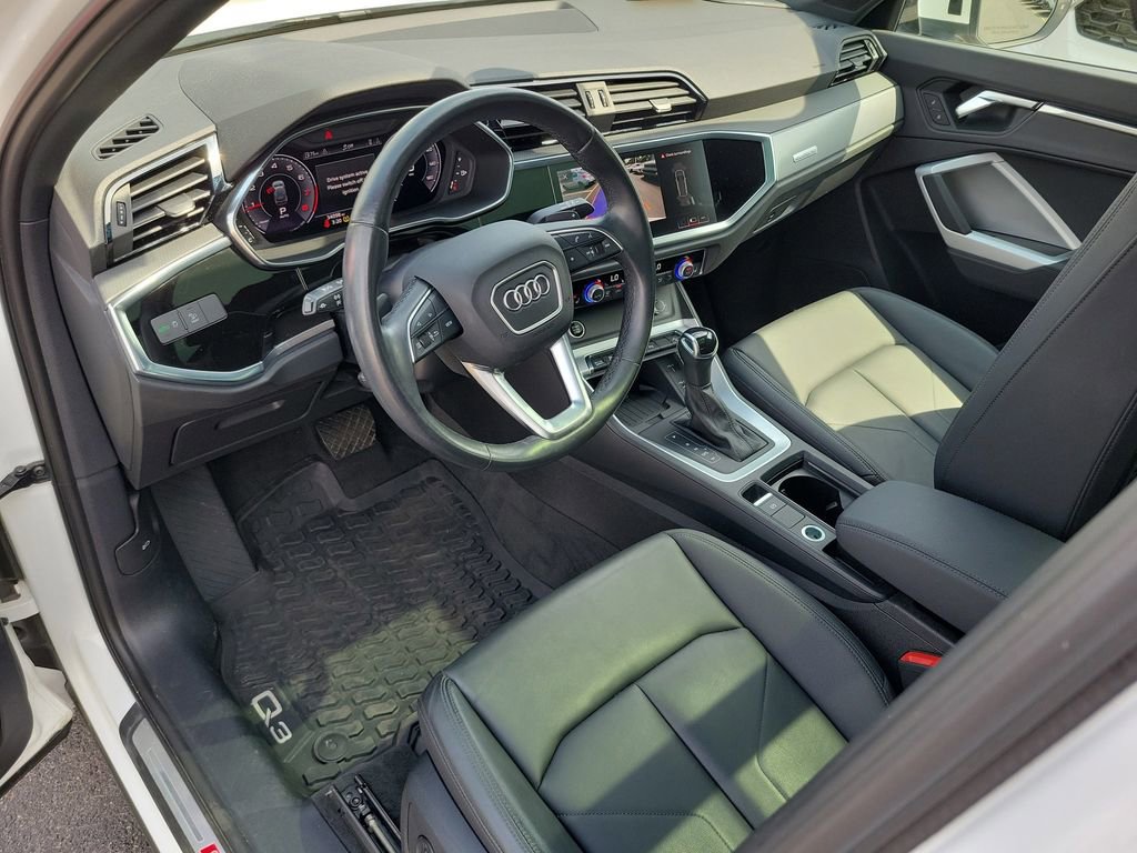 Used 2021 Audi Q3 2.0T Premium Plus AWD/4WD image 19