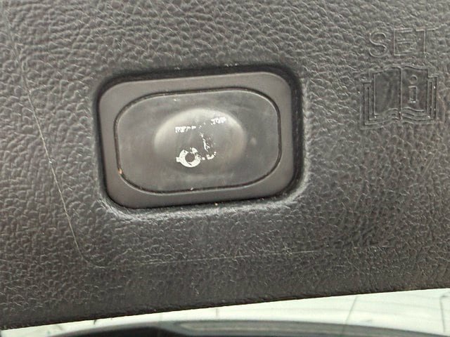 Used 2019 Ford Edge SEL w/ Equipment Group 201A AWD/4WD image 12
