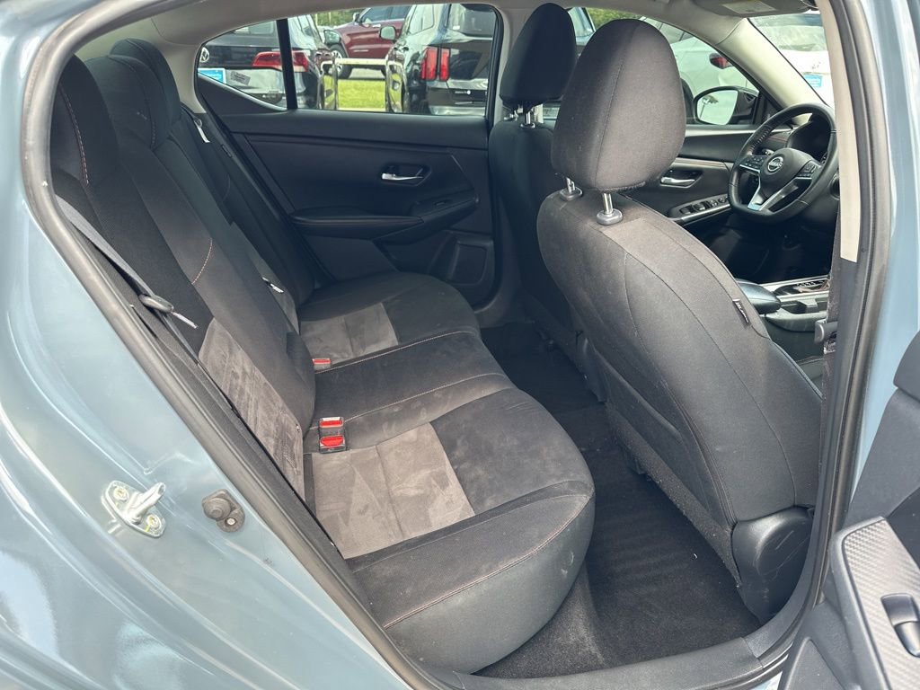 Used 2024 Nissan Sentra SR FWD image 11