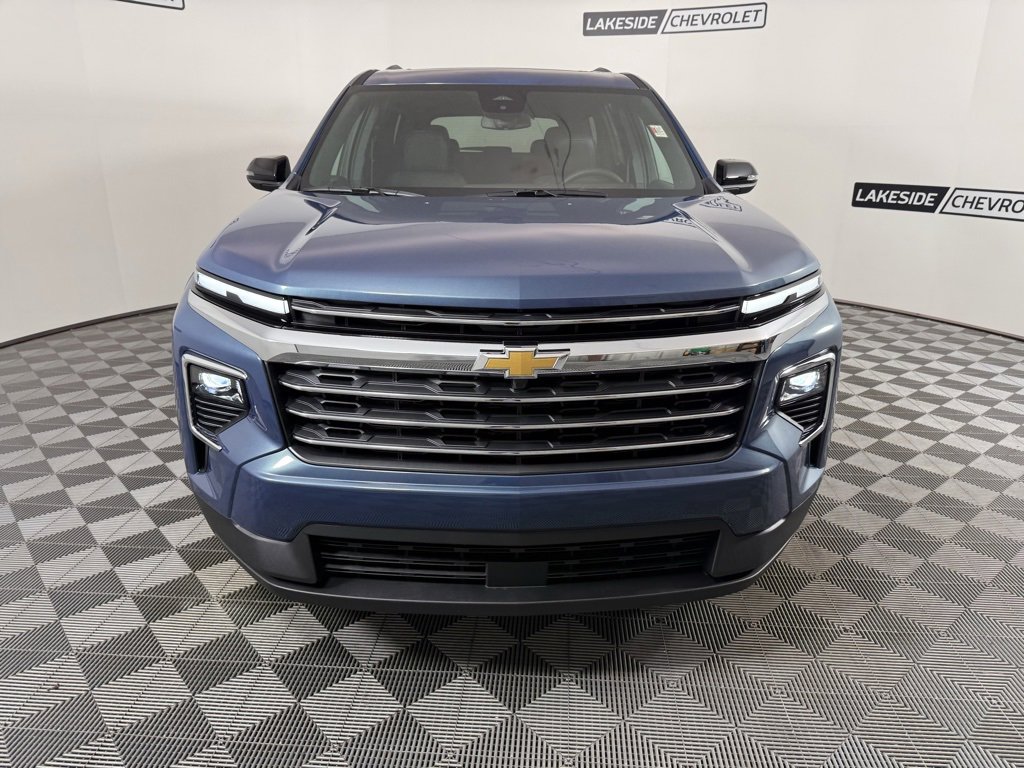 New 2026 Chevrolet Traverse LT w/ Sun and Wheel Package image 9