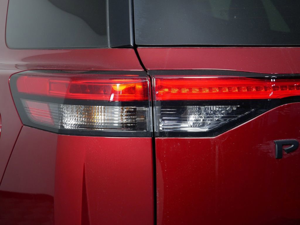 Used 2024 Nissan Pathfinder Rock Creek image 12