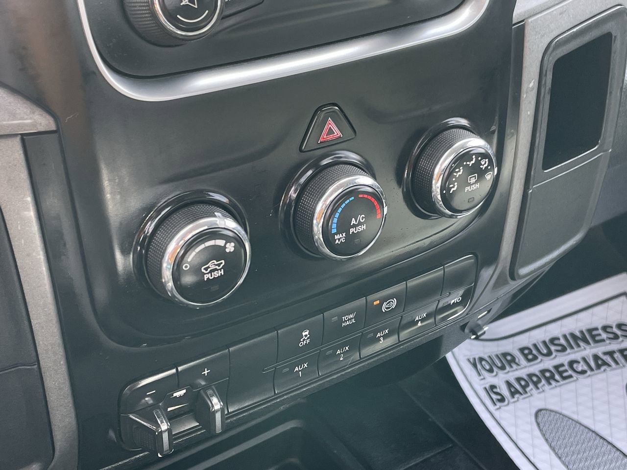 Used 2015 RAM 5500 Tradesman w/ Power & Remote Entry Group AWD/4WD image 33