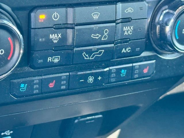 Used 2018 Ford F150 Lariat w/ FX4 Off-Road Package image 18