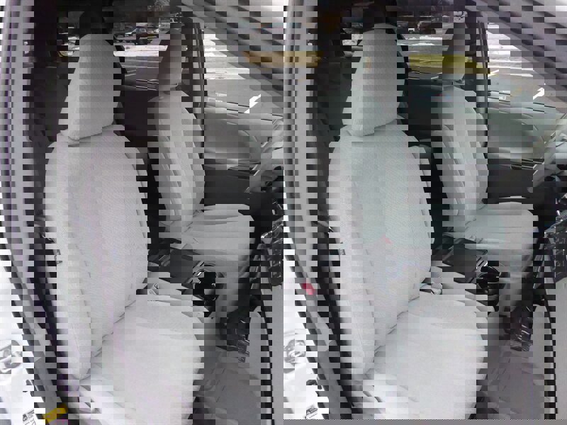 Used 2014 Toyota Sienna LE image 22