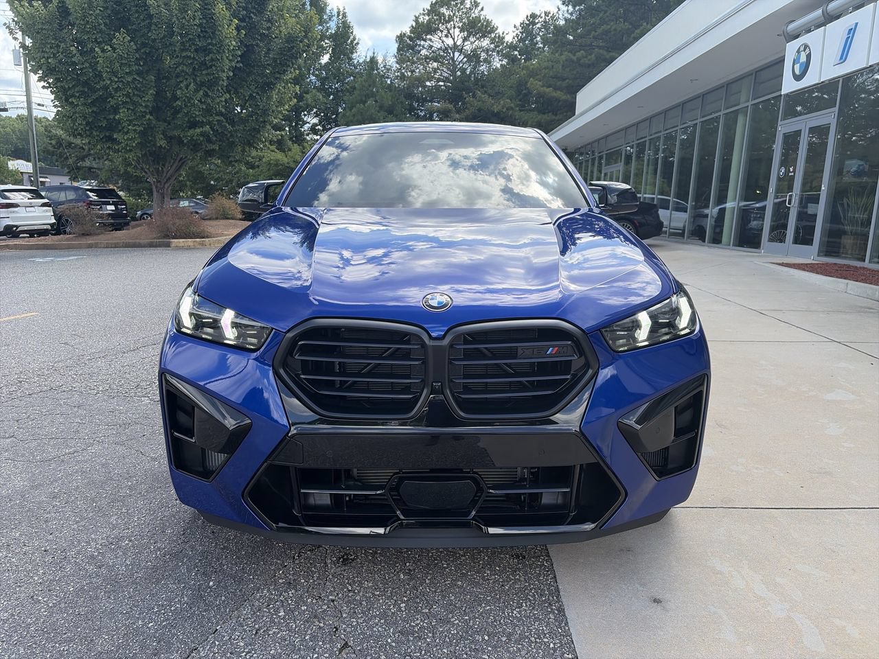 Used 2027 BMW X6 M Competition w/ Executive Package AWD/4WD image 3