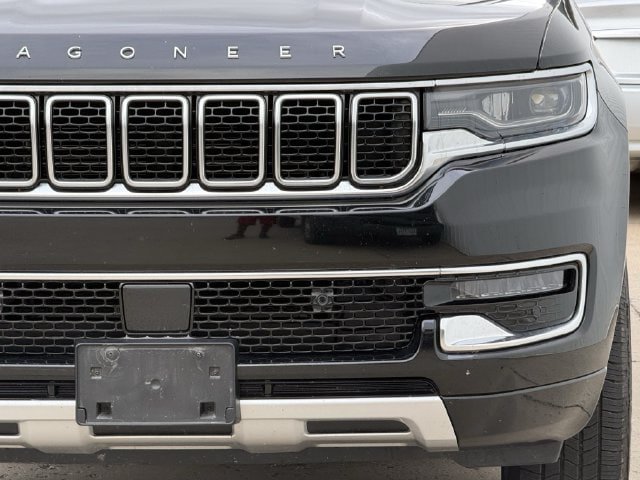 Used 2024 Jeep Wagoneer Series II RWD image 8
