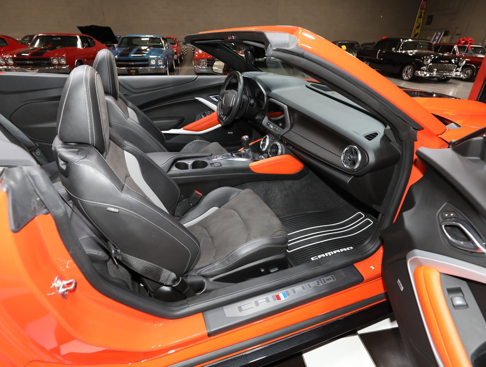 Used 2020 Chevrolet Camaro SS RWD image 52