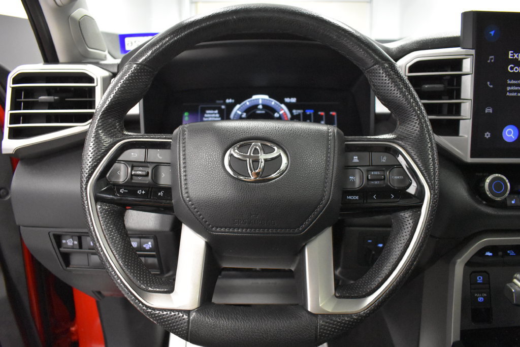 Used 2024 Toyota Tundra Limited AWD/4WD image 27