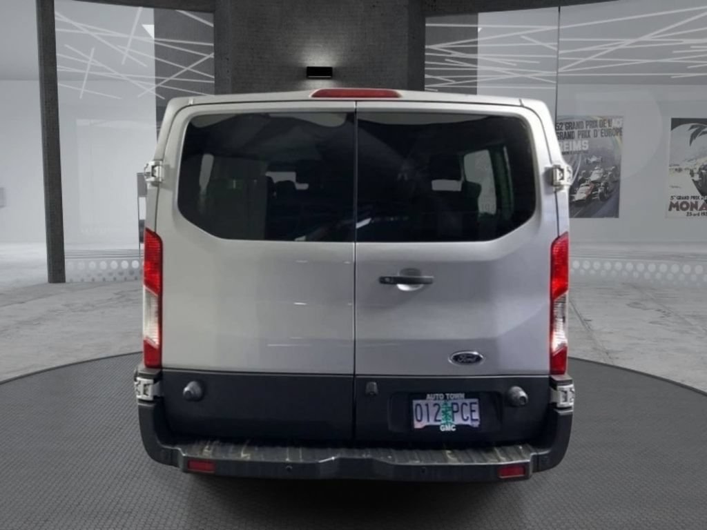 Used 2018 Ford Transit 350 XLT RWD image 3