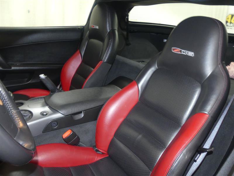 Used 2006 Chevrolet Corvette Z06 RWD image 21