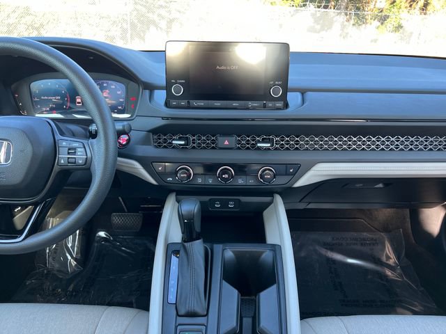 Used 2024 Honda Accord EX image 23