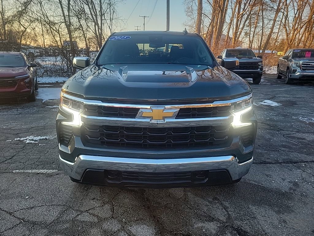 Certified 2025 Chevrolet Silverado 1500 LT image 2