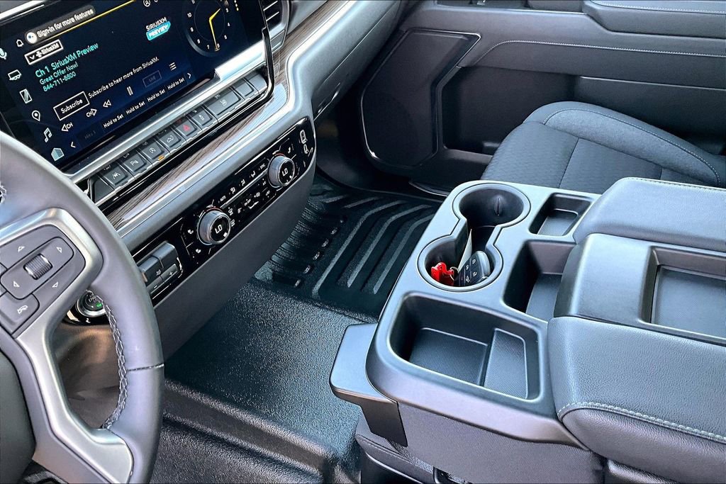 Used 2025 Chevrolet Silverado 1500 LT image 18