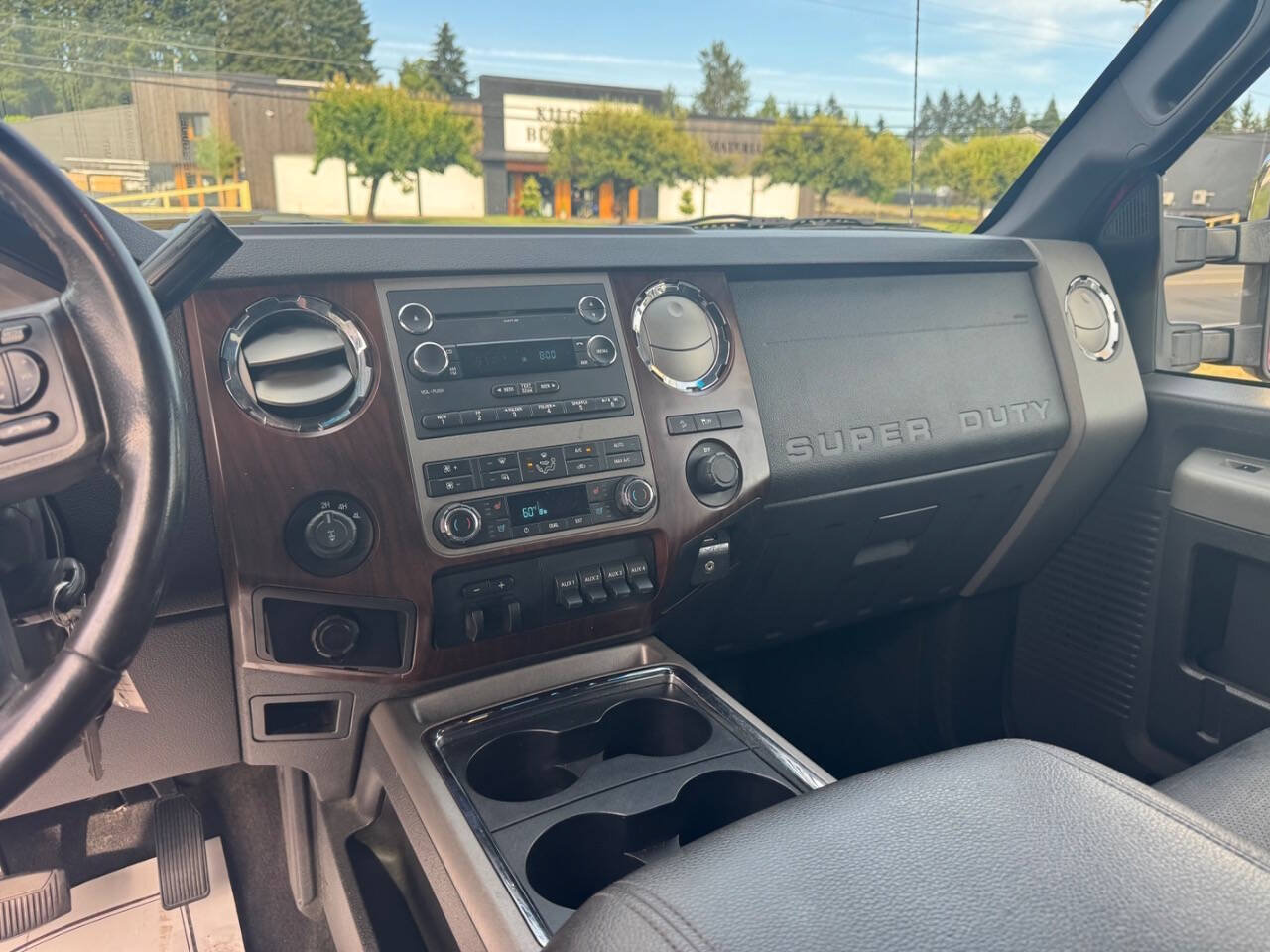 Used 2011 Ford F350 Lariat w/ Lariat Interior Pkg AWD/4WD image 14