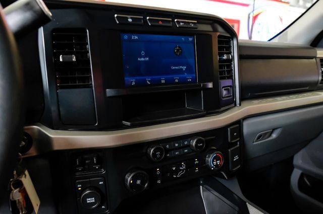 Used 2023 Ford F350 XLT w/ FX4 Off-Road Package AWD/4WD image 29