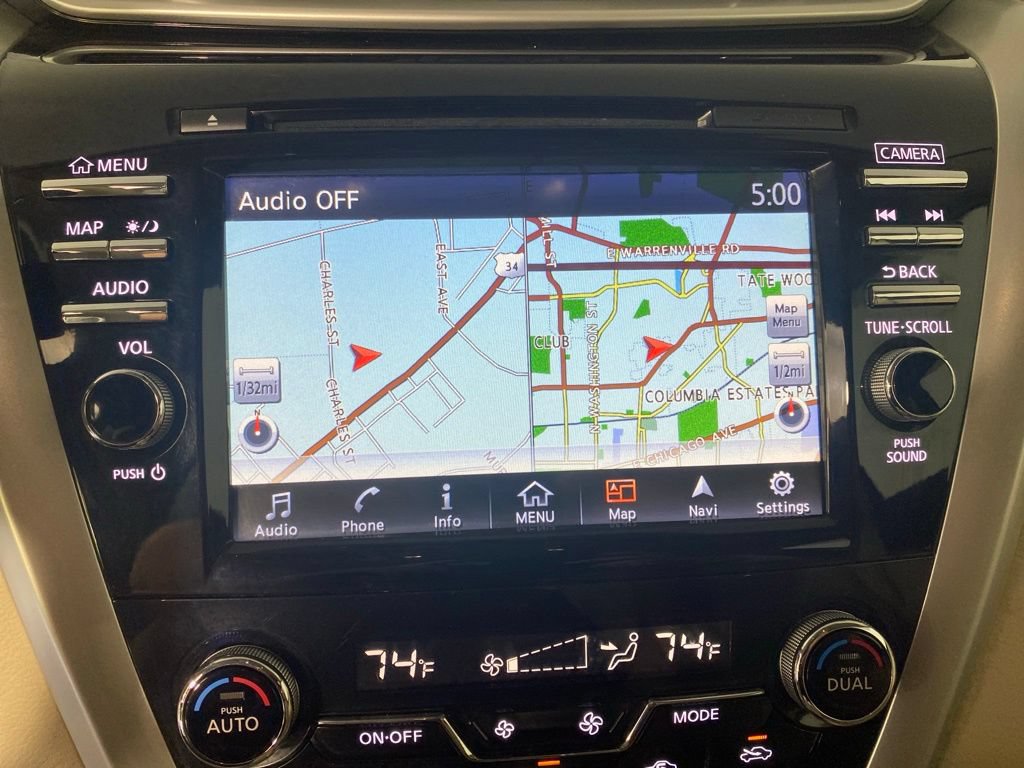 Used 2015 Nissan Murano Platinum w/ Platinum Technology Package AWD/4WD image 18