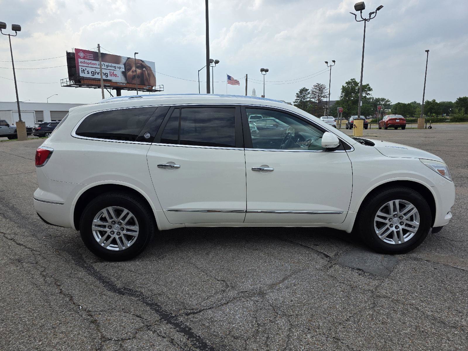 Used 2014 Buick Enclave Convenience FWD image 4