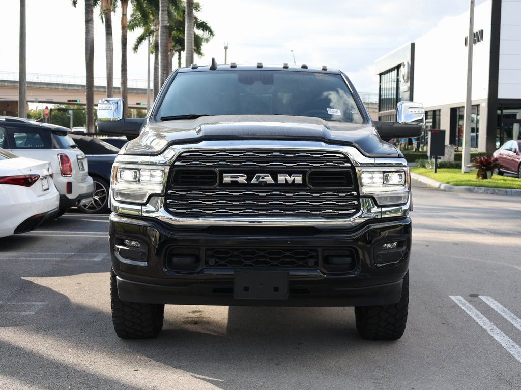Used 2023 RAM 3500 Limited AWD/4WD image 3