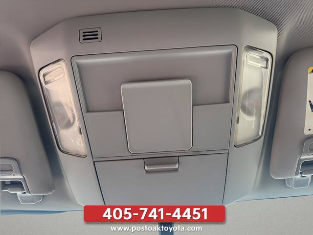 Used 2016 Toyota Tundra SR5 w/ SR5 Upgrade Package AWD/4WD image 48