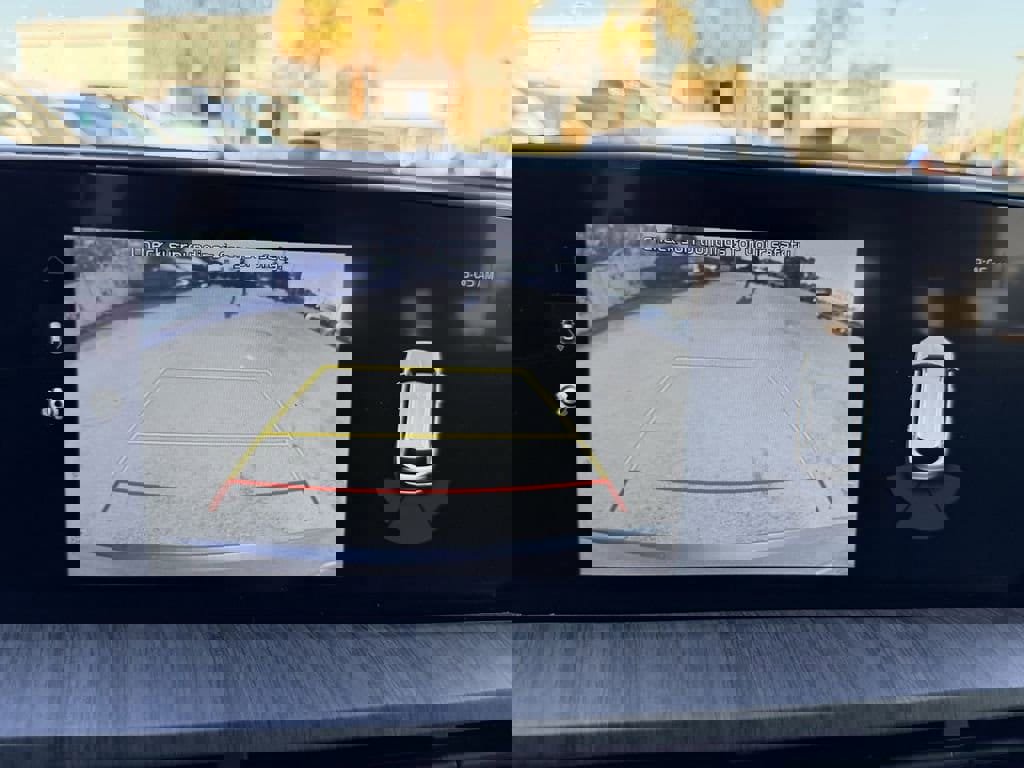 Used 2024 Kia Telluride EX w/ EX Captain's Chair Package image 26