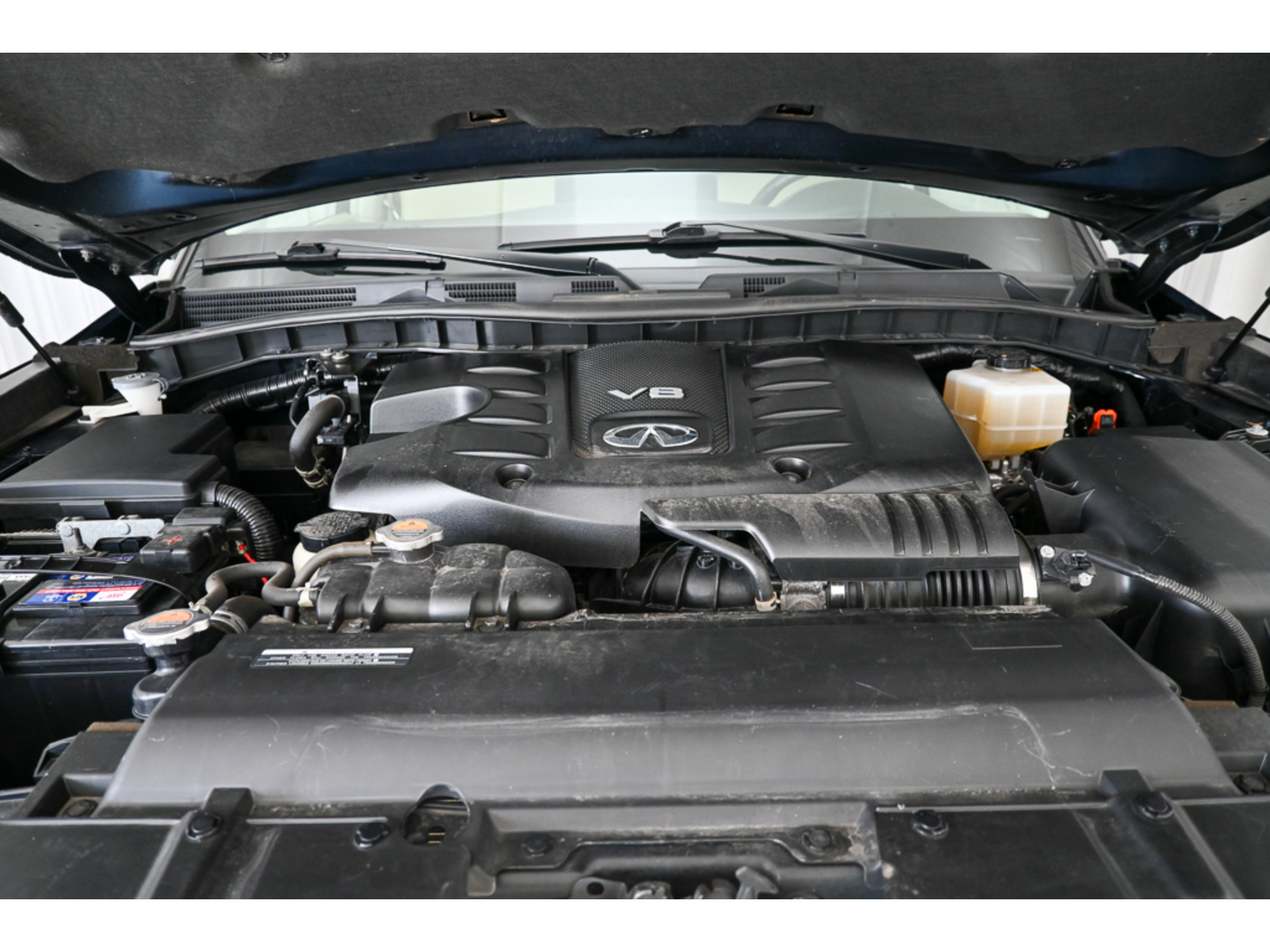 Used 2022 INFINITI QX80 Luxe w/ Cargo Package AWD/4WD image 57