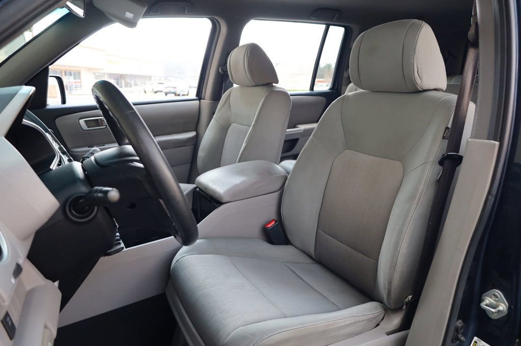 Used 2010 Honda Pilot EX image 14