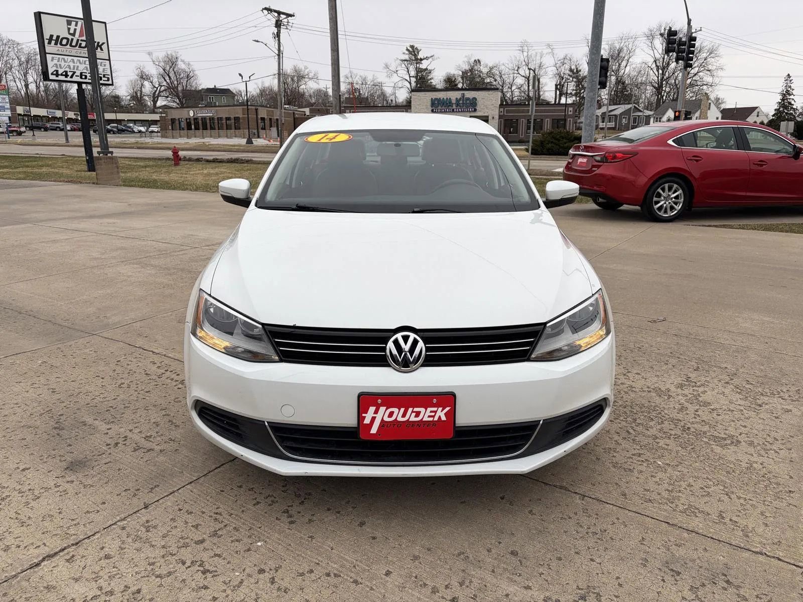 Used 2014 Volkswagen Jetta TDI image 2