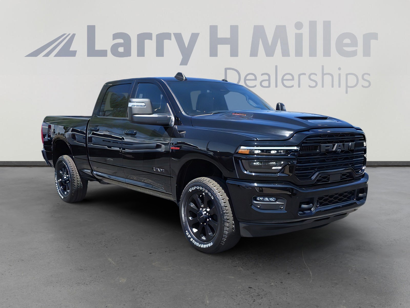 New 2026 RAM 2500 Laramie w/ Night Edition image 7
