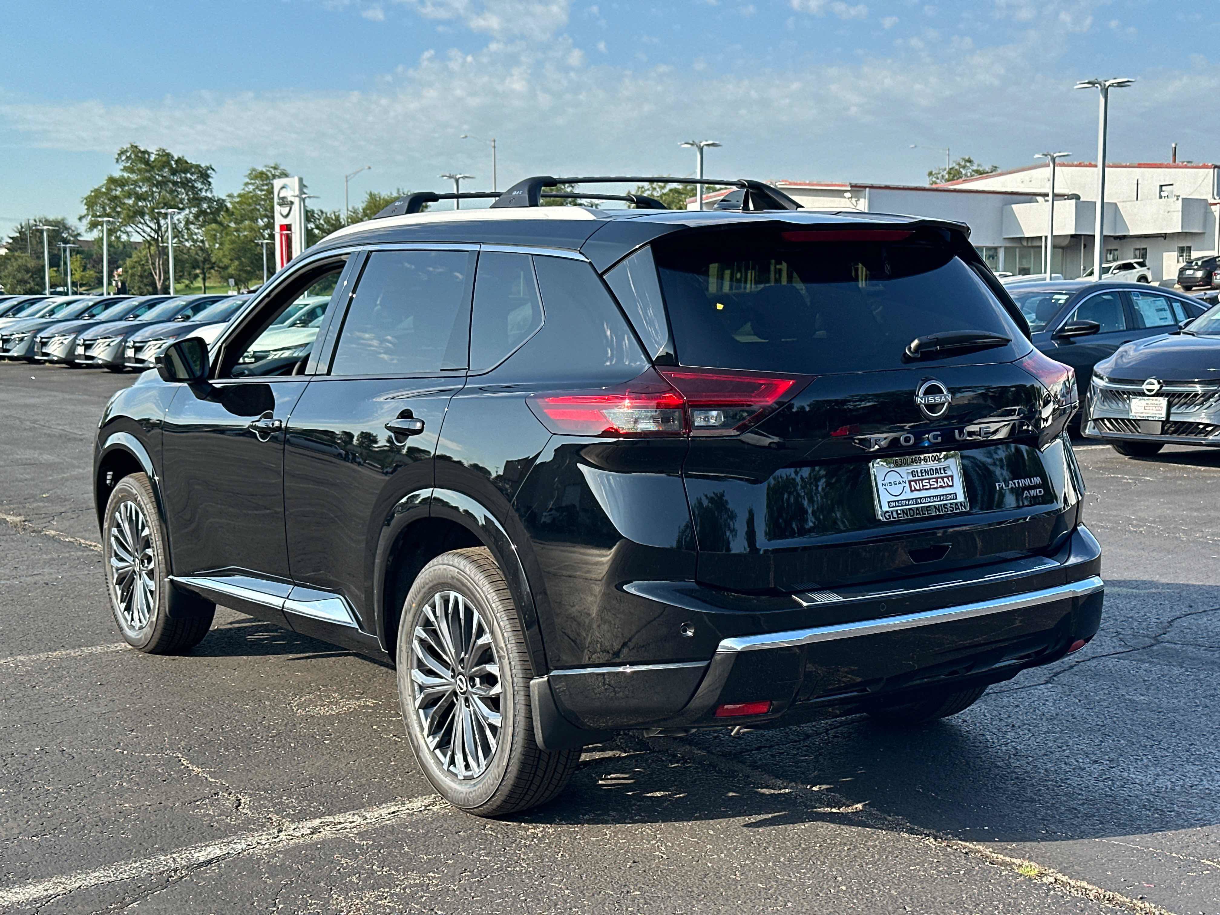 New 2026 Nissan Rogue Platinum AWD/4WD image 6