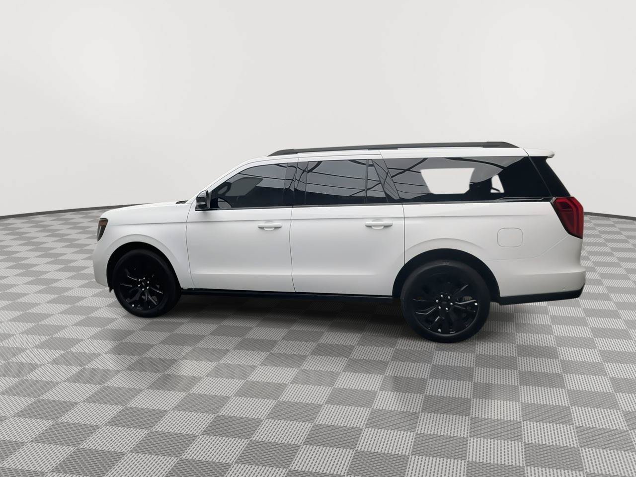 Certified 2025 Ford Expedition Max Platinum w/ Stealth Appearance Package AWD/4WD image 44