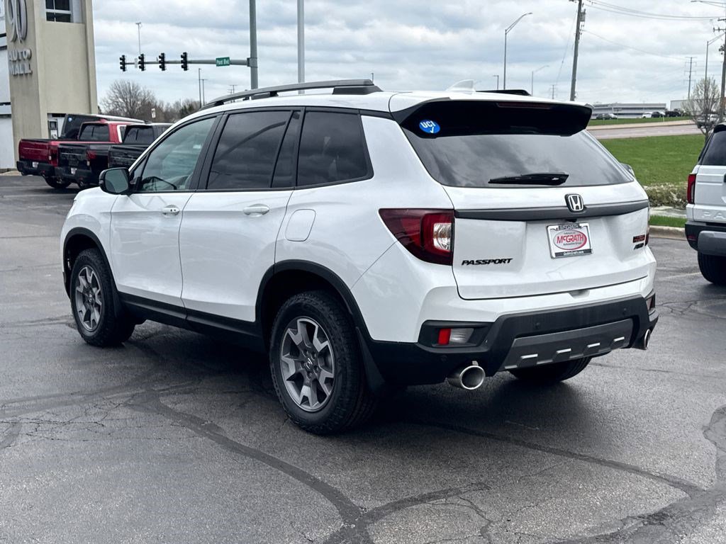 Certified 2023 Honda Passport TrailSport image 9